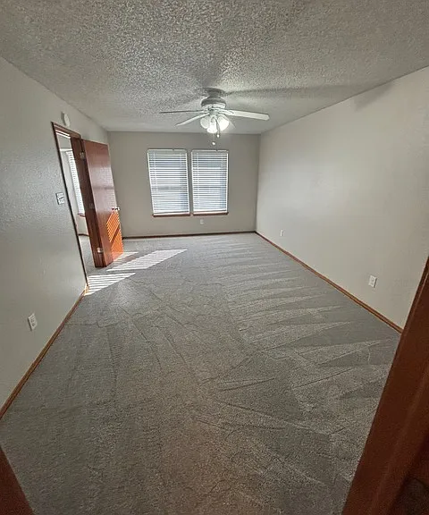 4313 W Pittsburg St — Photo 11