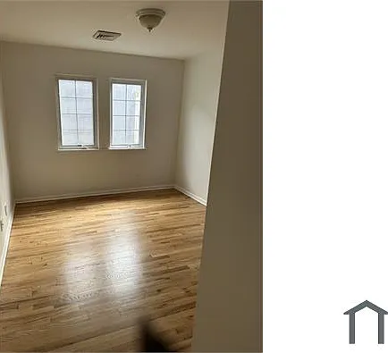 3 bed, 1400 sqft, $3,700 — Photo 2