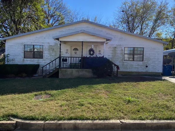 614 Benton St #A, Kilgore, TX 75662