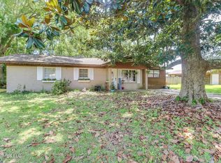 4102 Rabby St, Moss Point, MS 39563