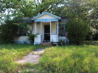 706 Lavender St, Montezuma, GA 31063