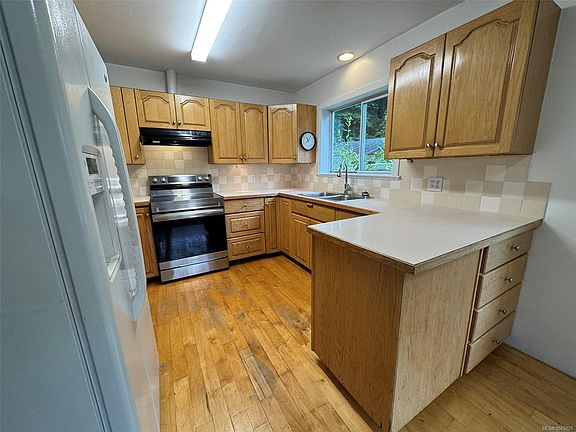 5th image of 406 Ferris Rd