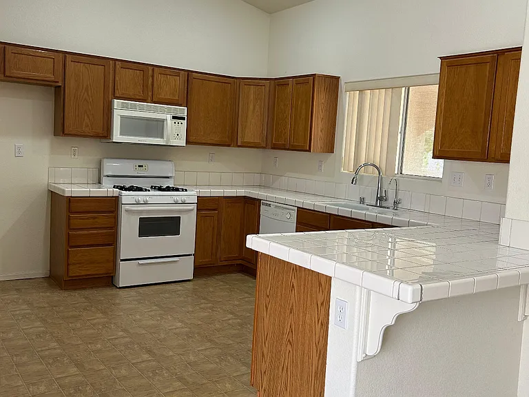 4697 S Reyes Adobe Dr — Photo 6