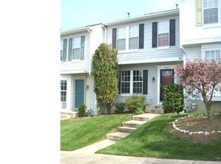 1004 Ridgewood Ct, Newark, DE 19711