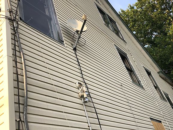 2nd image of 166 Montgomery Ave