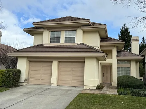 24115 Mallard Ct Photo 1