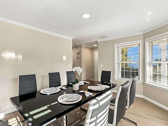 4th image of 1220 Skylar Ridge Cir