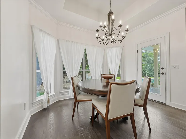6 Candleleaf Ct — Photo 17