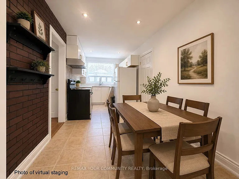 387 Paliser Cres N #MAIN — Photo 5