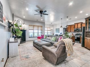 3356 Chuck Wagon Rd NE, Piedmont, OK 73078