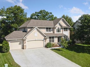 1509 Pinetree Pass, Eagan, MN 55122
