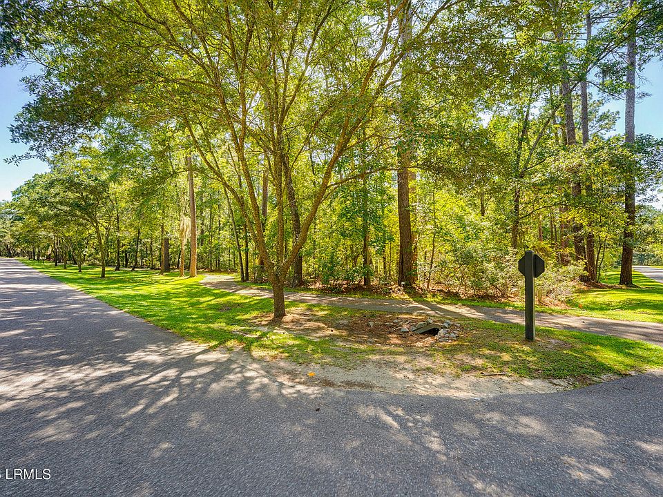 1st image of 64 Bull Point Drive
