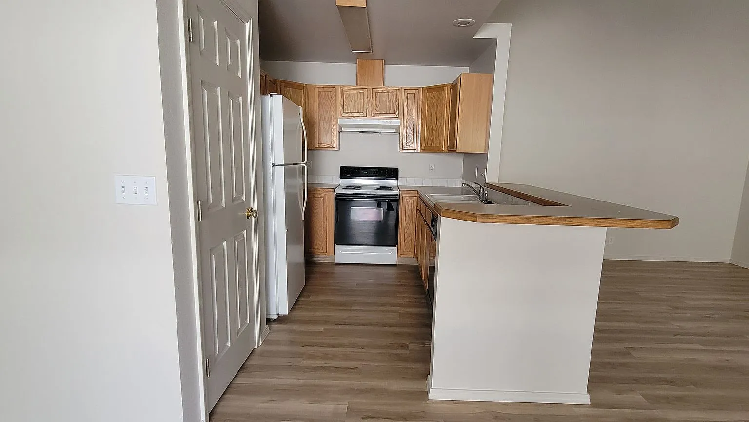 5151PD — Photo 3