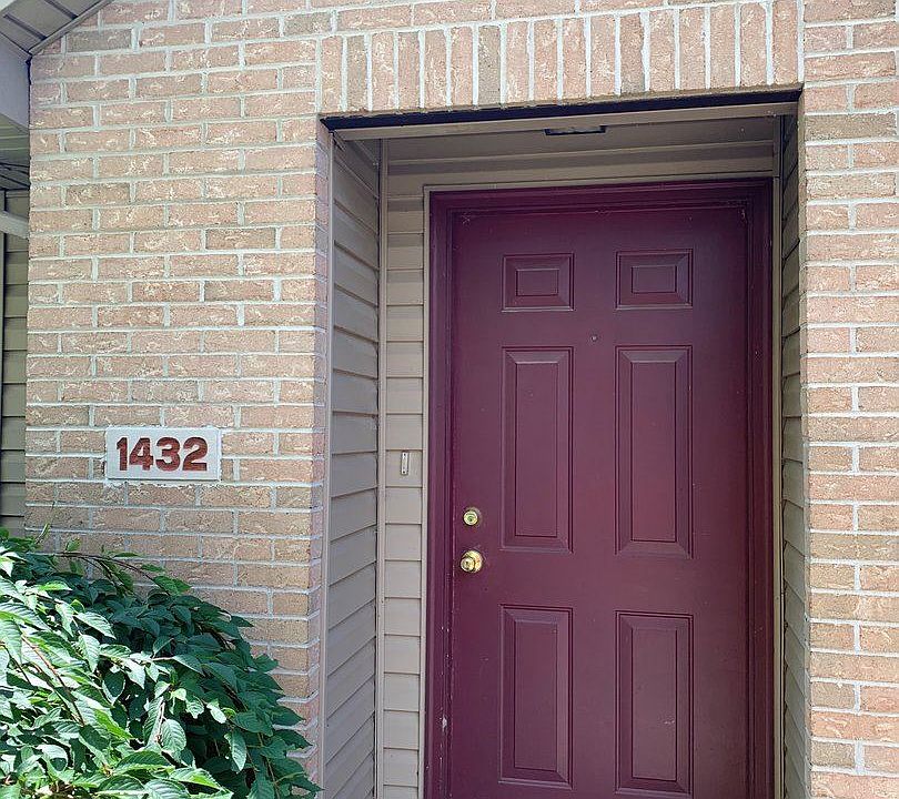 1st image of 1432 W Seneca Ave #8509667