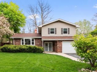 815 Ohio Ave, Saint Charles, IL 60174