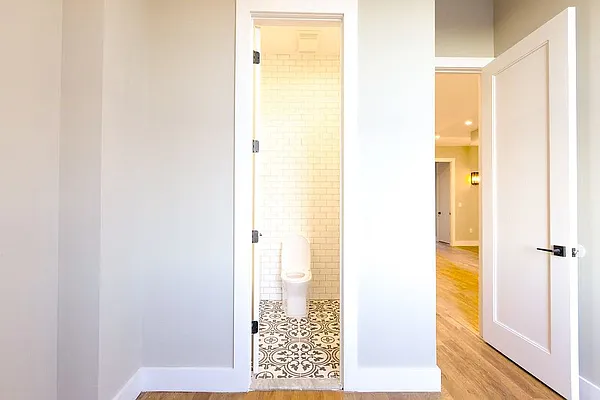 Rented by Brooklyn Group | media 16