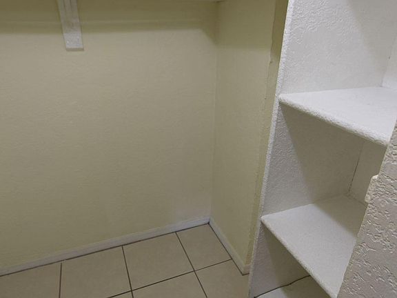 4th image of 801 NW 47th Ave APT 617