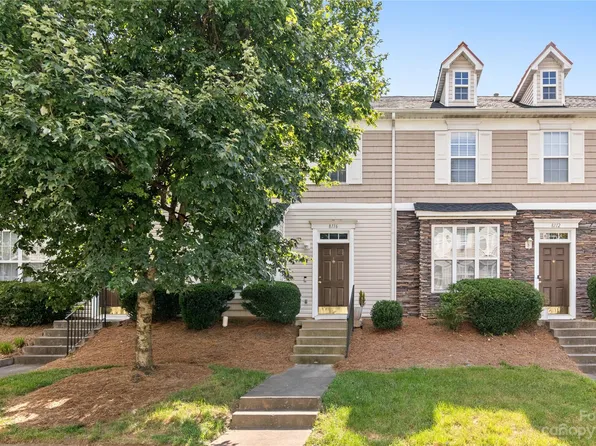 8116 Kings Creek Dr, Charlotte, NC 28273