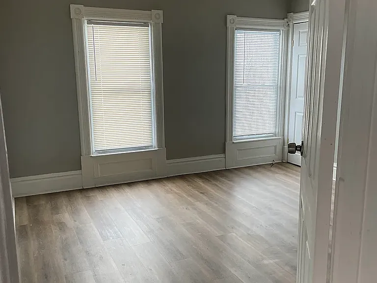 650 Emerson St #2 — Photo 10