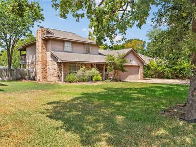 8714 Bent Tree Dr, College Station, TX, 77845