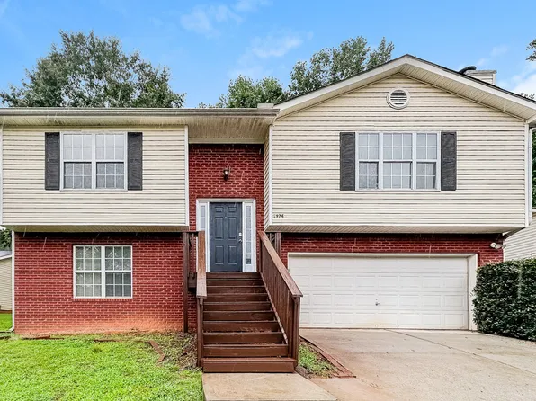 1974 Oak Terrace Dr SE, Atlanta, GA 30316