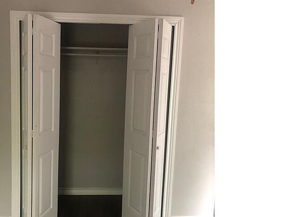 3rd image of 358 Claremont Ave #3