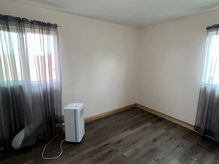 361 S Muriel Dr — Photo 4