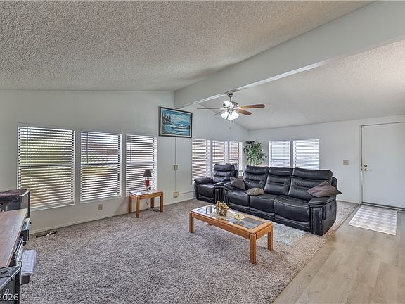 2nd image of 3071 La Barca Ln