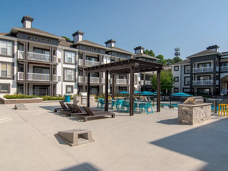 45Eighty Dunwoody — Photo 18