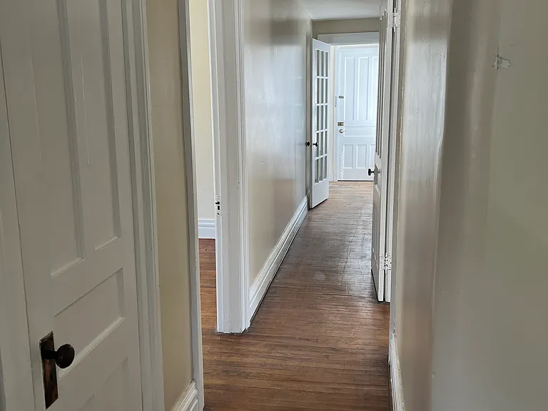 709 Academy St #1 — Photo 6