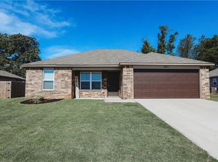 6601 NW Orchard St, Bentonville, AR 72713