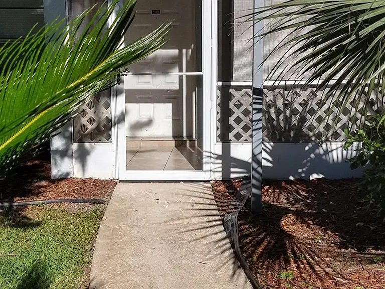 502 Northlake Dr #502 — Photo 2
