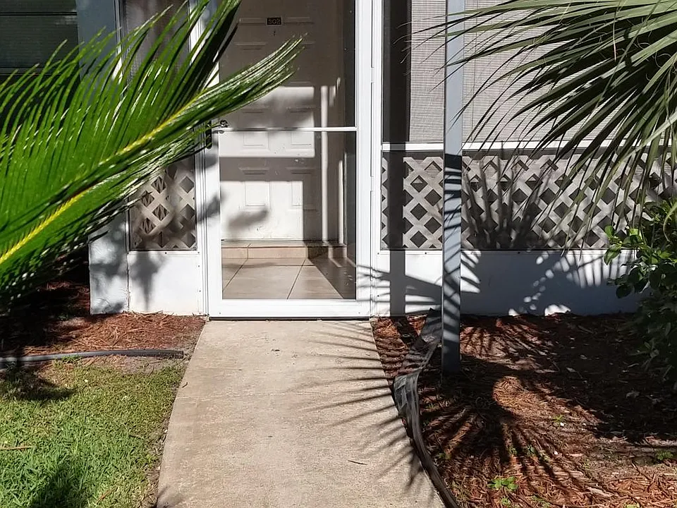 502 Northlake Dr #502