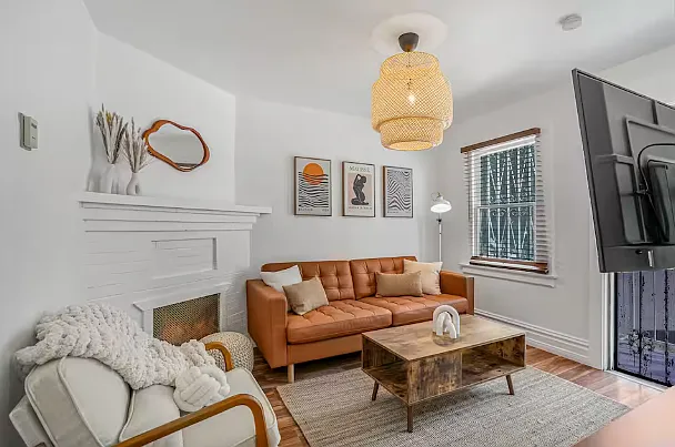 2 bed, 1.0 bath, 650 sqft, $2,750 — Photo 3