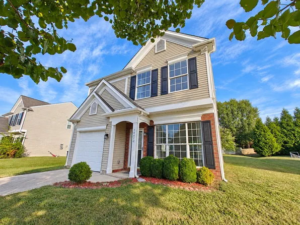 10410 Roundleaf Dr, Charlotte, NC 28213