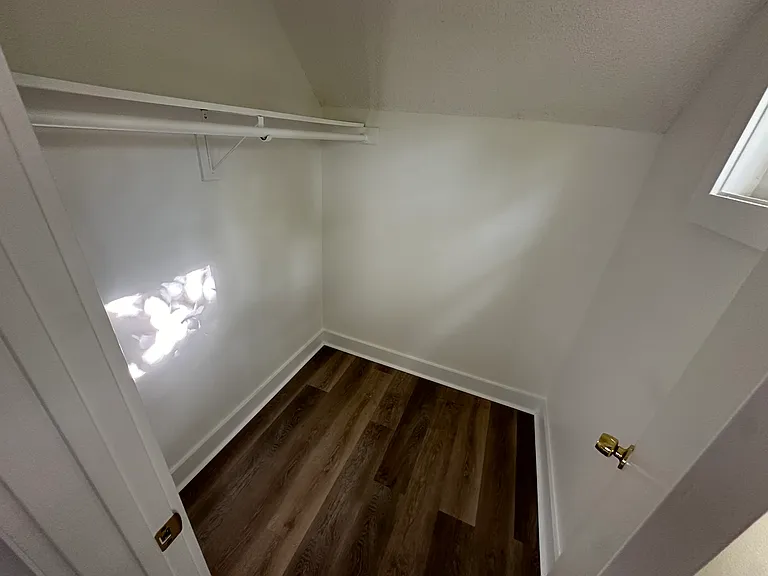 1511 Bath St #4 — Photo 5