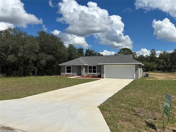 4833 SW Hyacinth Ct, Dunnellon, FL 34431