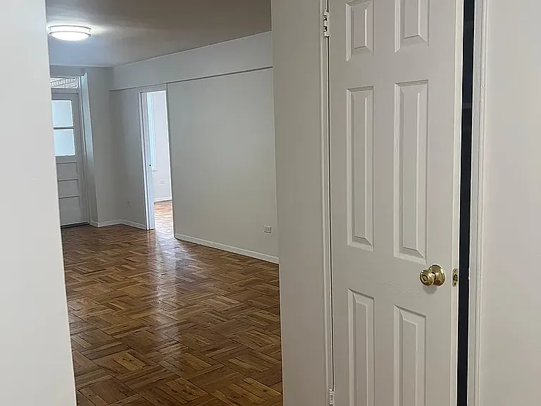611 Banner Ave #1S — Photo 3