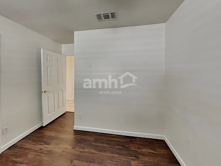 7659 S Meadow Spring Way — Photo 18