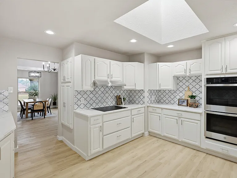 3716 Sweetbriar Ln — Photo 18