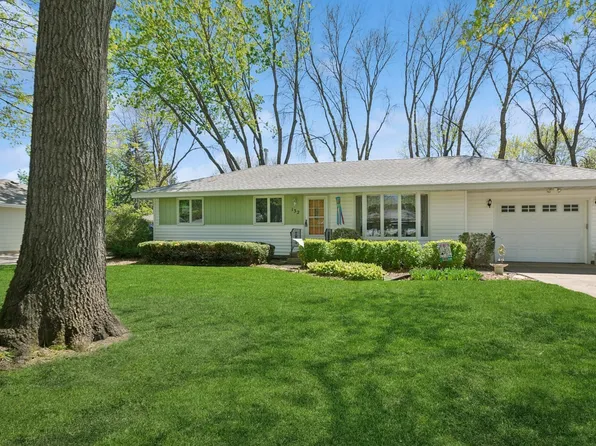 132 104th Ln NW, Coon Rapids, MN 55448