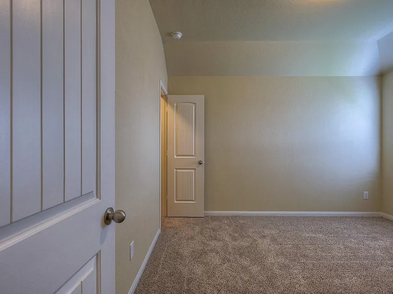 17131 Devon Dogwood Trl — Photo 8