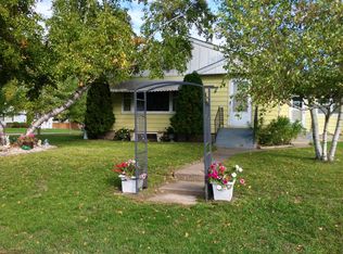 215 3rd St NE, Rice, MN 56367