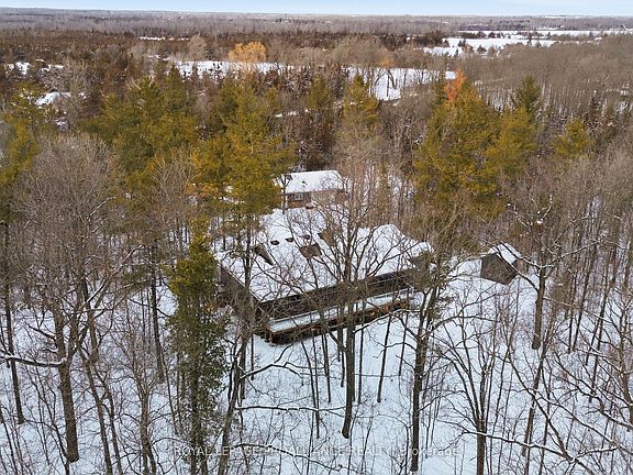 3rd image of 602 Elmbrook Rd