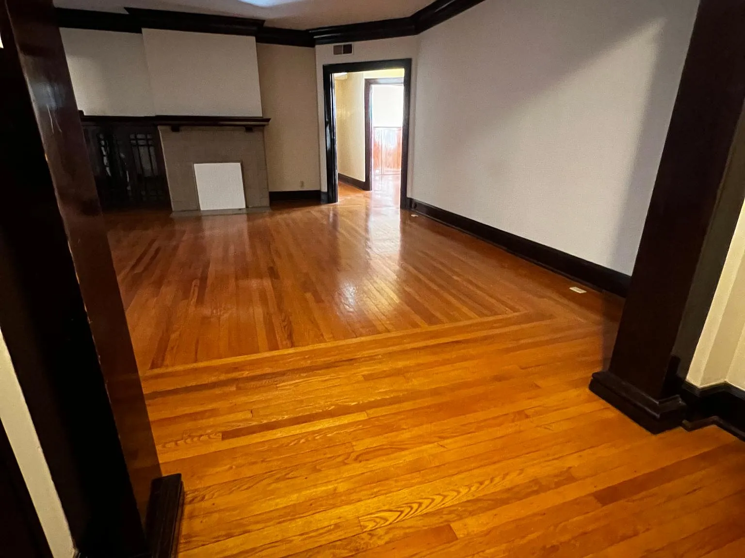 2 bed, 1650 sqft, $1,700 — Photo 2