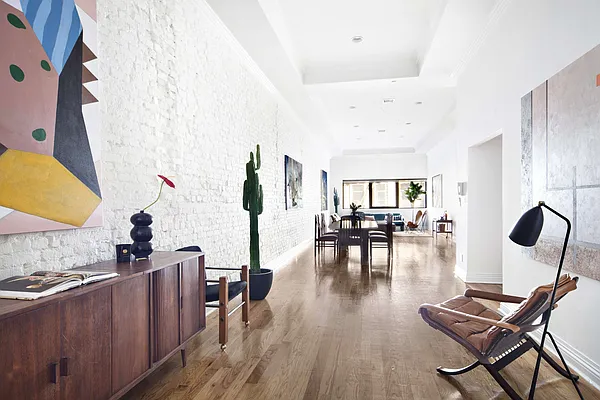 Sold by Compass | media 4