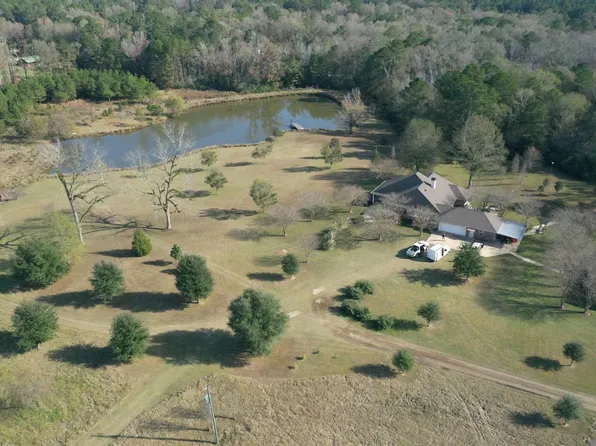 8924 Peterson Rd, Saint Francisville, LA 70775