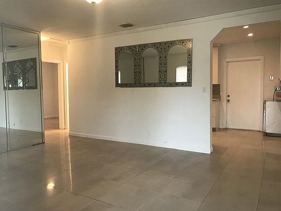 3rd image of 1213 NW 19th Ave