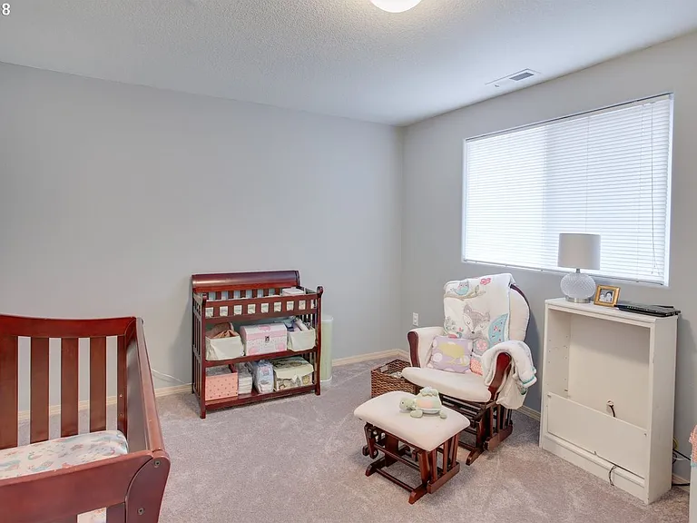 8800 N Drummond Ave — Photo 28