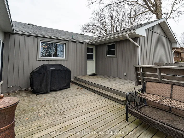 93 James Ave — Photo 46